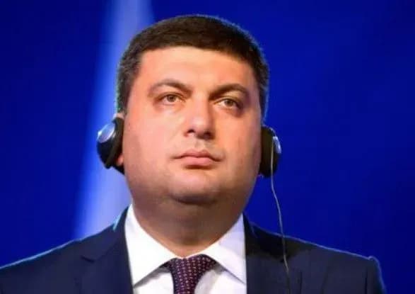 groysman-pro-svogo-perekladacha-u-nogo-ne-bulo-dopusku-do-derzhtayemnitsi