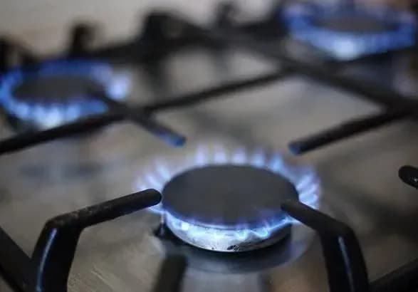 mati-z-dvoma-ditmi-na-volini-otruyilis-gazom