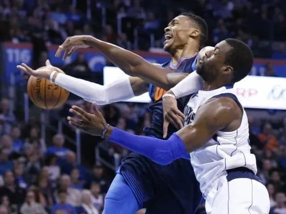 basketbolisti-dallasa-zdobuli-13-peremogu-v-sezoni-nba