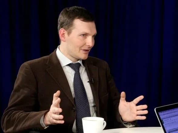 konfiskatsiya-futbolnogo-klubu-metalist-perebuvaye-na-finalniy-stadiyi-gpu