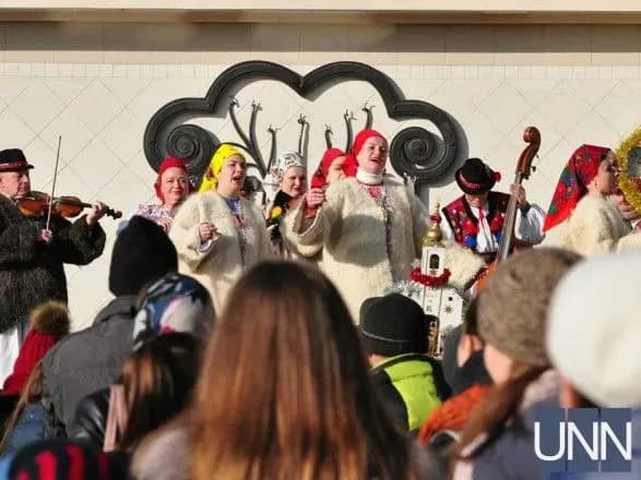 vertepne-diystvo-vlashtuvali-v-tsentri-uzhgoroda