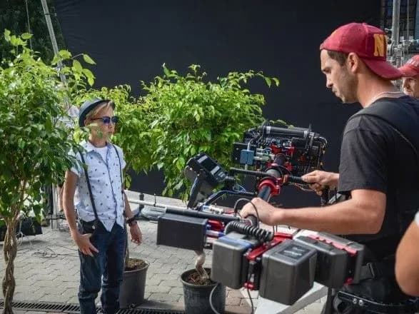 opublikovano-tizer-ukrayinskogo-fantastichnogo-filmu-fokster-maks