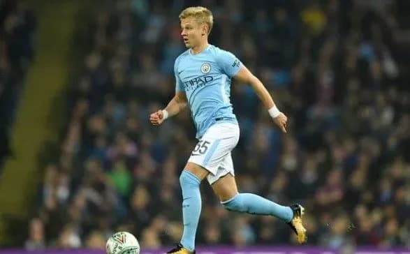 zinchenko-potrapiv-do-top-5-gravtsiv-manchester-siti-u-matchi-kubku-angliyskoyi-ligi