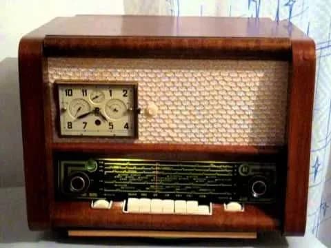 stara-radiola-v-tsentri-kiyeva-viklikala-paniku