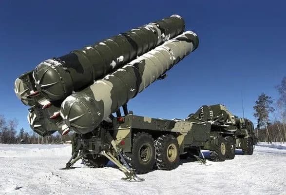 u-rosiyi-zayavili-pro-zastupannya-na-boyove-cherguvannya-s-400-v-okupovanomu-krimu