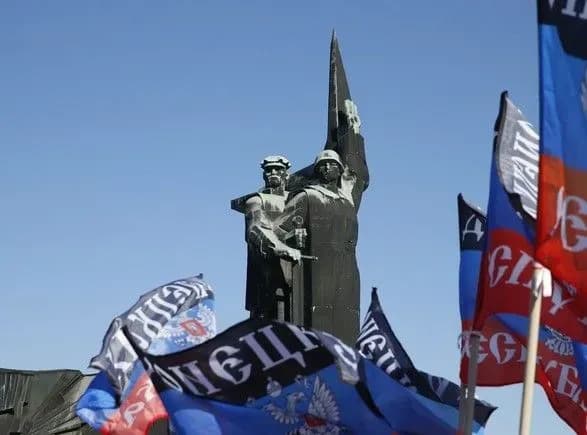 derzhsluzhbovtsyam-dnr-zaboronili-viyizd-na-pidkontrolnu-kiyevu-teritoriyu-zmi