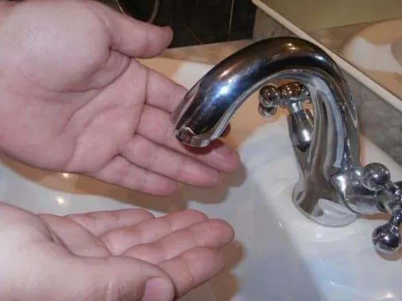 v-kiyevi-u-zvyazku-z-remontom-merezh-vidklyuchat-vodu