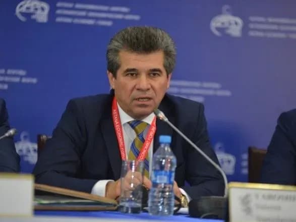 kerivnik-derzhsluzhbi-zaynyatosti-prokomentuvav-obshuk-u-yogo-kabineti