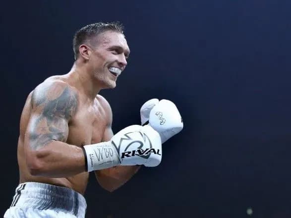 bokser-usik-zapisav-pisnyu