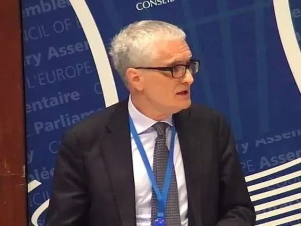 novim-prezidentom-parye-stav-predstavnik-italiyi