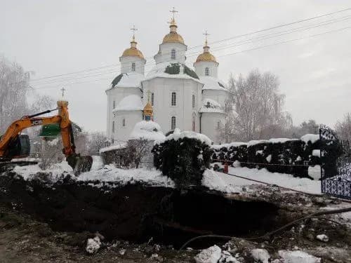 avariya-na-kolektori-u-prilukakh-u-likvidatsiyi-dopomagayut-inshi-mista