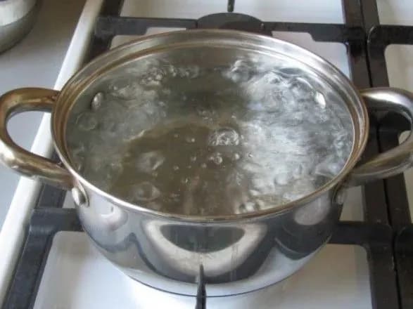 zhinku-na-vinnichchini-suditimut-za-smert-dvorichnoyi-ditini-v-okropi