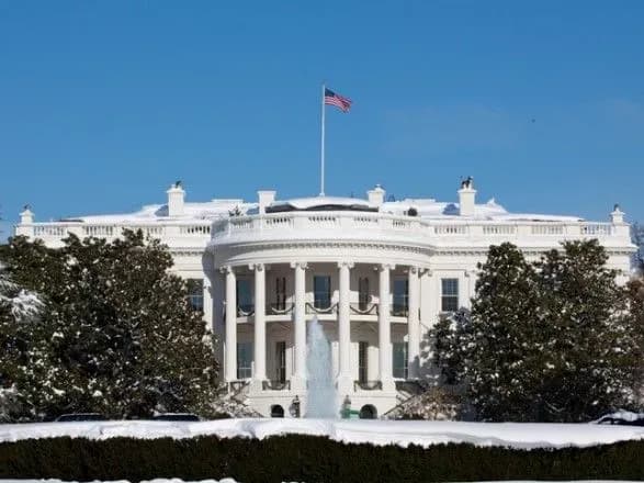 ukrayinskiy-molitovniy-desant-u-ssha-nardepi-poletili-snidati-do-trampa