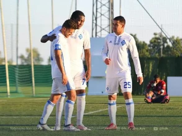 fk-dinamo-rozgromiv-vitse-chempiona-ugorschini-u-sparingu-v-marbelyi