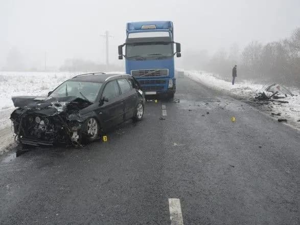 na-volini-u-dtp-travmuvalasya-9-richna-shkolyarka