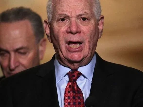 u-senati-ssha-zaklikali-trampa-vvesti-novi-sanktsiyi-proti-rf