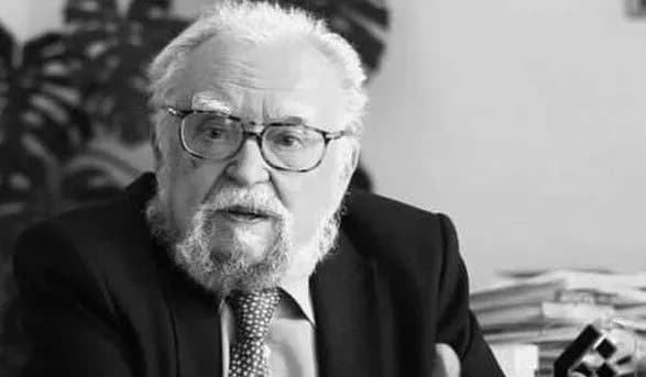 u-kiyevi-proponuyut-pereymenuvati-vulitsyu-na-chest-miroslava-popovicha