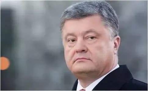 poroshenko-u-kiyevi-vidkriv-vistavku-pamyati-geroyiv-nebesnoyi-sotni