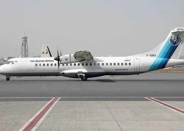 v-irani-rozbivsya-pasazhirskiy-litak-1