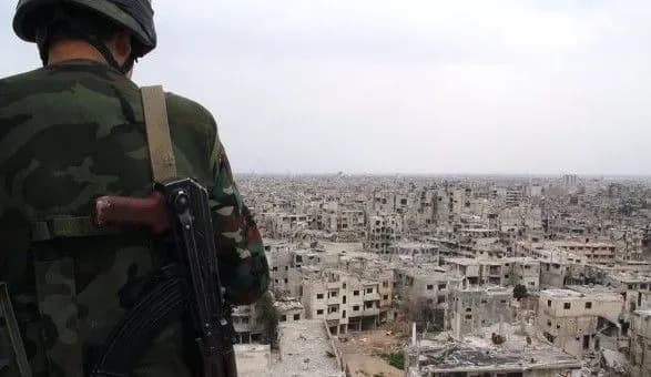 poranenikh-v-siriyi-rosiyan-povernuli-v-krayinu-dlya-likuvannya-mzs-rf