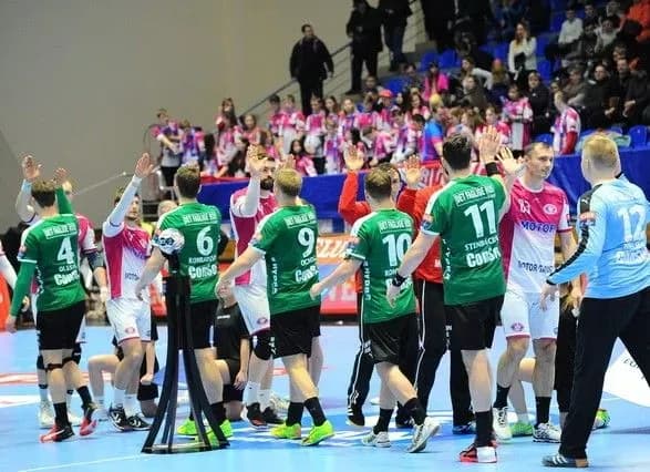 gandbolisti-motoru-peremogli-u-pershiy-gri-1-16-finalu-ligi-chempioniv