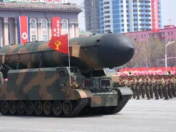 bud-yakiy-dialog-z-kndr-povinen-zavershitisya-denuklearizatsiyeyu-koreyskogo-pivostrova-biliy-dim