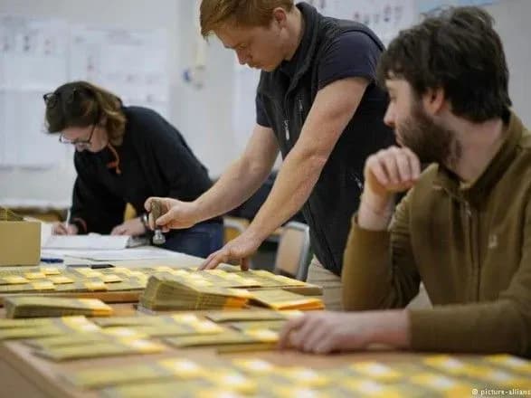 v-italiyi-prokhodyat-vibori-do-parlamentu