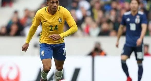 dvokh-futbolistiv-shakhtarya-viklikano-na-matchi-zbirnoyi-braziliyi-abo-dvokh-futbolistiv-shakhtarya-viklikano-na-match-zbirnoyi-braziliyi-proti-rosiyi