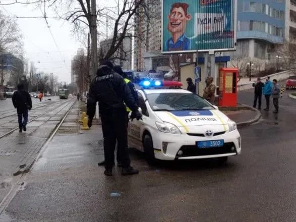 v-odesi-nevidomiy-zaminuvav-rosiyske-konsulstvo