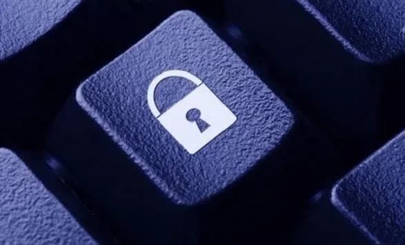 ekspert-rozpoviv-yak-zakhistiti-svoyi-dani-v-interneti