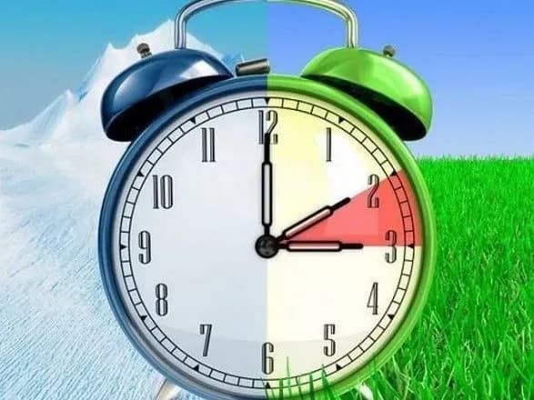 poroshenka-zaklikali-skasuvati-perekhid-na-zimoviy-ta-litniy-chas