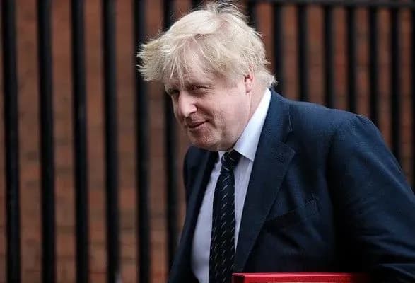 mzs-britaniyi-kreml-maye-dati-vidpovidi-pislya-visnovku-ozkhz