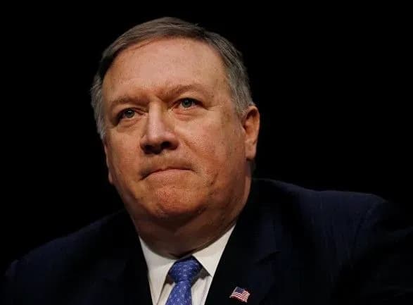 pompeo-pochav-vikonuvati-obovyazki-glavi-derzhdepu-ssha