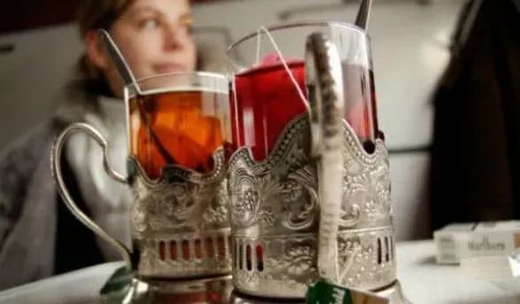 usi-napoyi-v-ukrayinskikh-poyizdakh-koshtuvatimut-8-griven