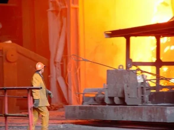 u-mert-nazvali-drayveri-rostu-promvirobnitstva-u-i-pivrichchi