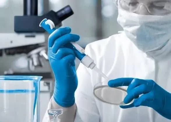 masove-otruyennya-u-cherkasakh-inspektori-vidibrali-probi-gruntu-ta-stichnikh-vod