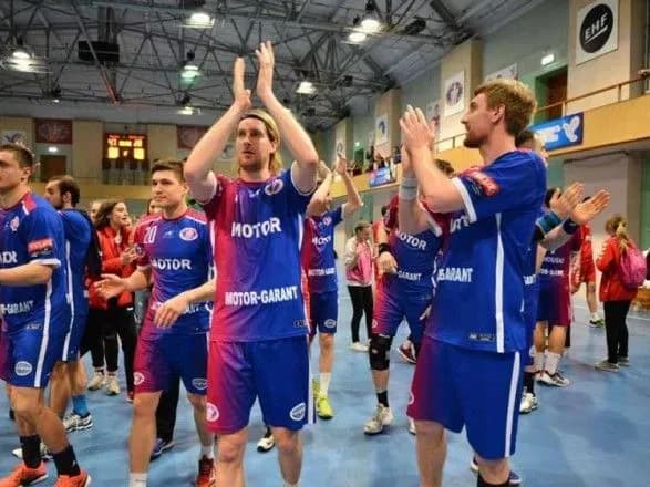 gandbolisti-motoru-stali-shestikratnimi-chempionami-ukrayini