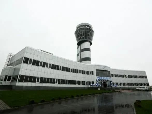 u-peredden-mozhlivogo-strayku-mizhnarodni-aviaperevizniki-zayavili-pro-finansoviy-bezlad-v-ukraerorukh