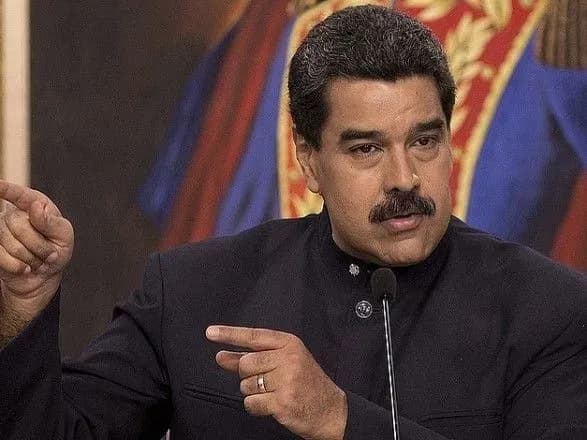 nikolas-maduro-vimagaye-abi-dva-amerikanskikh-diplomati-zalishili-venesuelu