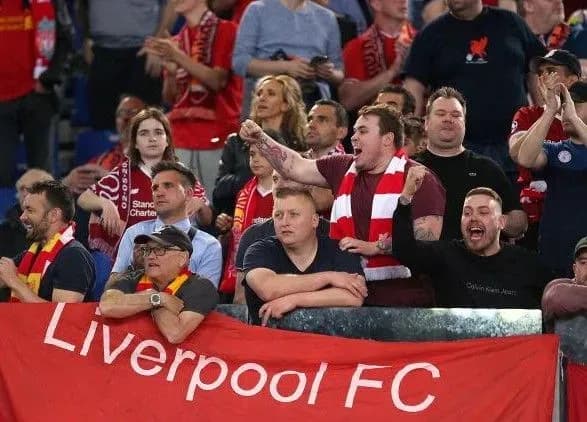 v-aeroportu-prokomentuvali-nemozhlivist-fanativ-liverpulya-potrapiti-na-lch