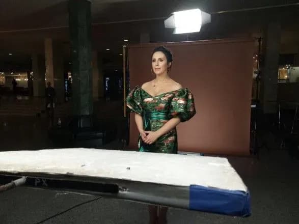 ukrayinski-zirki-zapisali-video-vchitelmogouspikhu