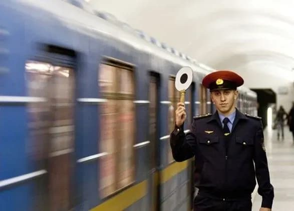 cherez-minuvannya-metro-kiyeva-evakuyovuvali-do-500-lyudey