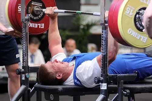 ukrayinski-paralimpiytsi-viboroli-sche-tri-medali-na-chye-z-pauerliftingu