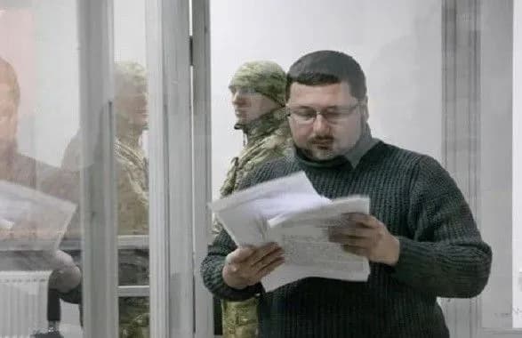 sud-prodovzhiv-aresht-eks-perekladachu-groysmana-do-20-chervnya