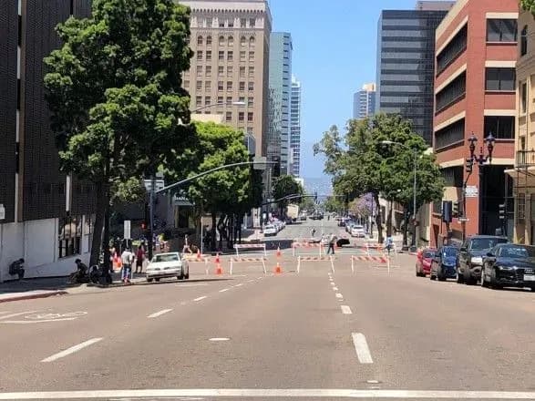 strilyaninu-v-san-diyego-vlashtuvala-zhinka-vona-zatrimana-politsiyeyu