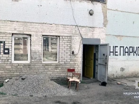 pensioner-na-kharkivschini-kilka-dniv-trimav-9-richnu-divchinu-v-zachineniy-kotelni