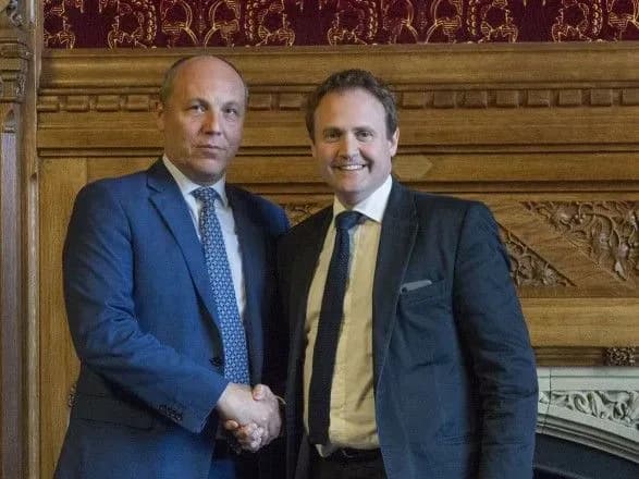 parubiy-zaproponuvav-britaniyi-stvoriti-mizhparlamentsku-grupu-z-protidiyi-gibridniy-agresiyi-rf