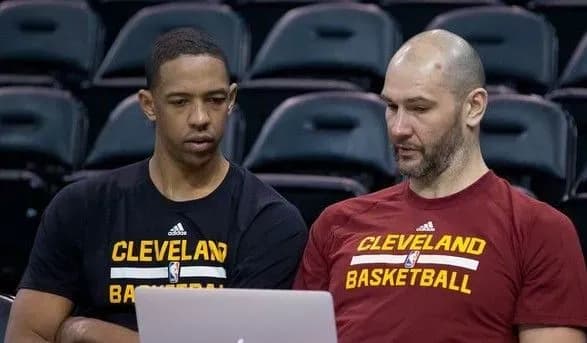 ukrayinskiy-trener-zminiv-klubi-v-nba