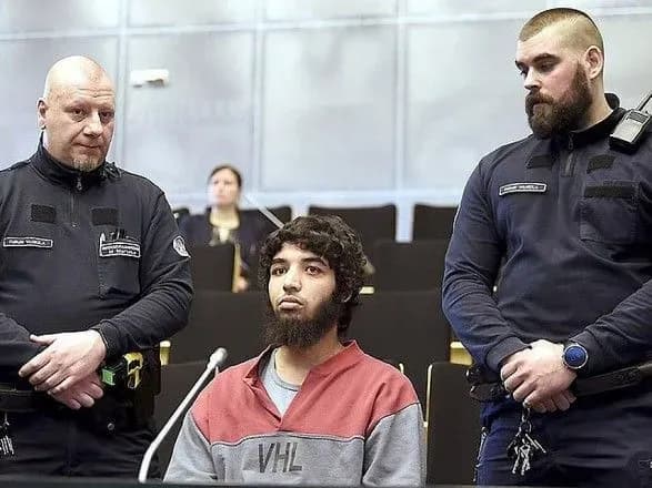 u-finlyandiyi-marokkantsya-zasudili-dovichno-za-rizaninu