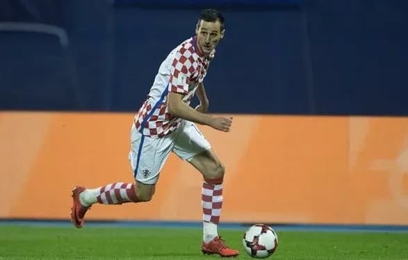 chs-2018-eks-napadnik-dnipra-pokinuv-zbirnu-khorvatiyi-cherez-nebazhannya-viyti-iz-zamini